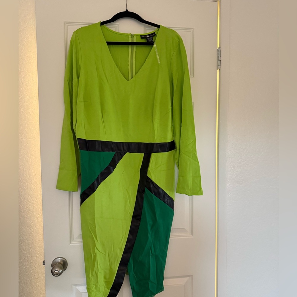 ASHLEY STEWART GREEN PANED DRESS